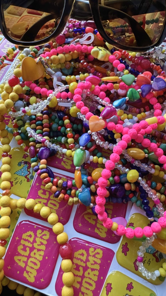 Glasses chains