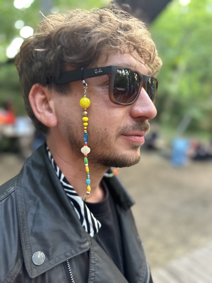Glasses chains